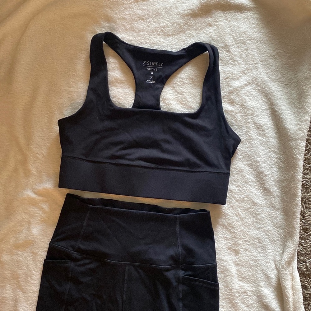 Black x supply set